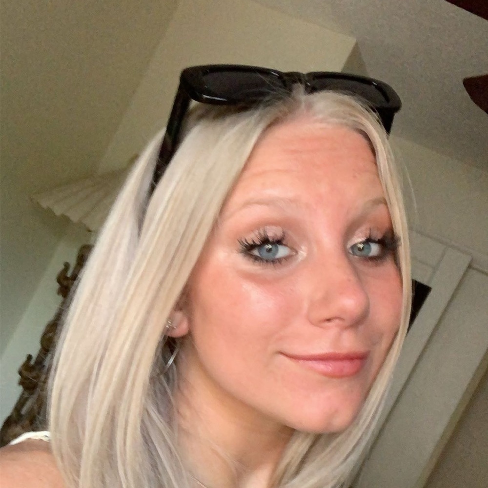 Meet your Posher, Rachel